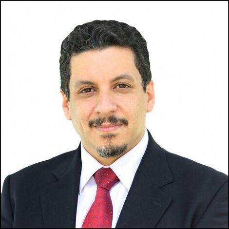 وزير الخارجية لـ السياسة الكويتية : على المجتمع الدولي أن يضغط على إيران والحوثيين إذا أراد تحقيق السلام الدائم في اليمن