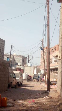 أهالي حي البان بالممدارة يناشدون مدير الكهرباء باعادة التيار الكهربائي لمنازلهم