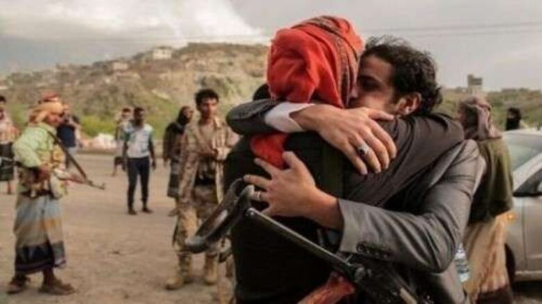 تبادل أسرى وجثث بين القوات الحكومية والحوثيين في الضالع 