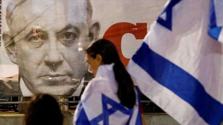 عرض الصحف البريطانية - ماذا سيرث رئيس الوزراء الإسرائيلي الجديد عن نتنياهو؟ - التايمز
