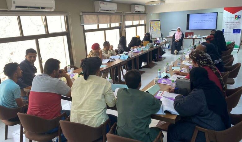 26 منتسب لشرطة كريتر يواصلون أعمال الدورة التدريبية الثالثة للمناصرة