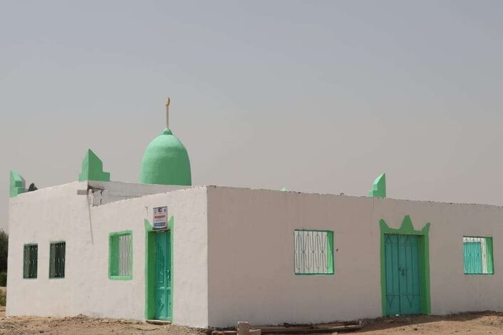 مؤسسة سواعد الخير الإنسانية تدشن افتتاح مسجد ومركز المنابر القرآنية رقم 4 في محافظة لحج