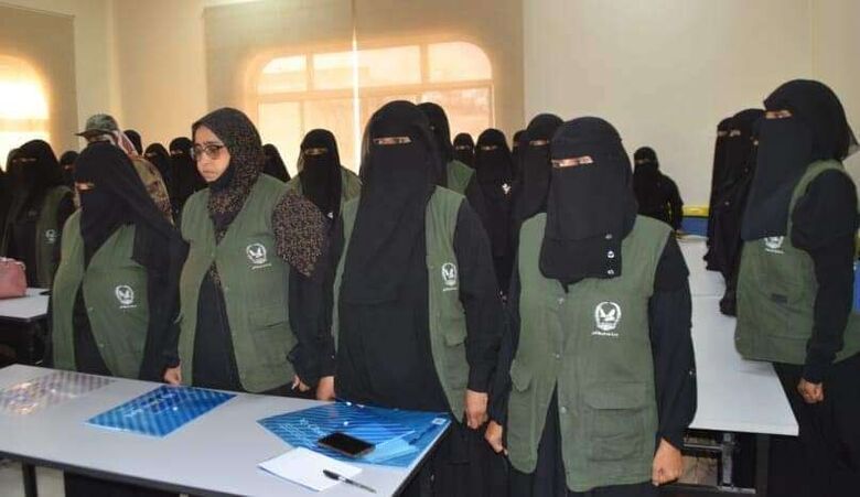 شرطة تعز تدشن الدورة التدريبية الخاصة بتطوير مهارات الشرطة النسائية