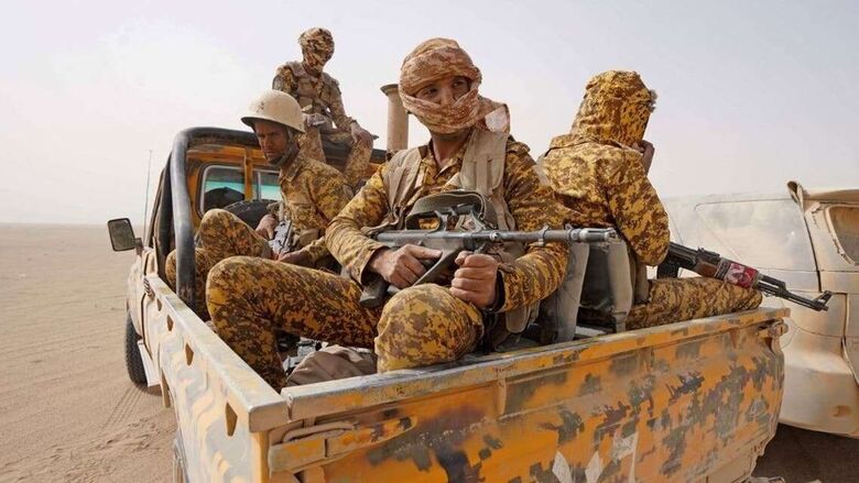 الجيش يستهدف تعزيزات عسكرية للحوثيين في صعدة