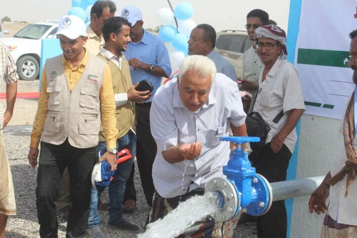 بتمويل من الجمعية الكويتية للإغاثة افتتاح مشروع تأهيل مياه منطقة الوهط في لحج