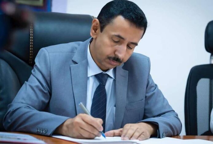 بن عديو يهنئ الرئيس هادي والشعب اليمني بحلول عيد الاضحى المبارك