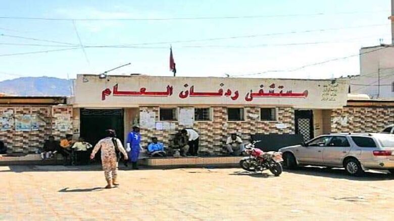 حادث مروري مروع في حبيل الريده بلحج يسفر عن وفاة شخص وإصابة 3 آخرين