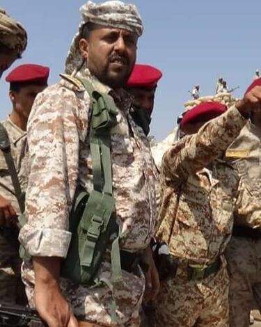 قائد محور طور الباحة بلحج يتفقد أحوال المقاتلين والمرابطين في جبهات القتال