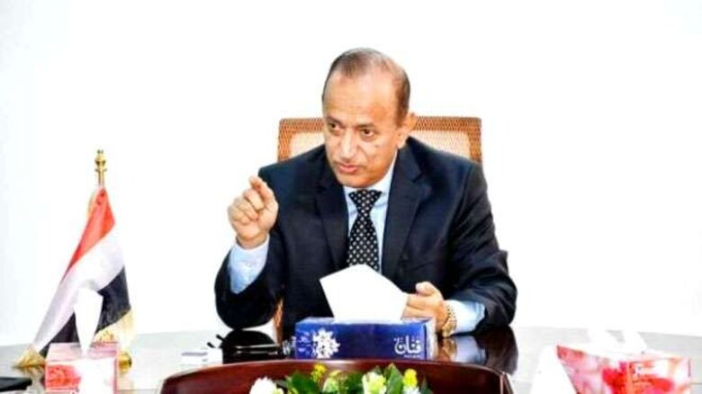 محافظ تعز السابق د. أمين محمود يوجه رسالة الى قيادة الشرعية