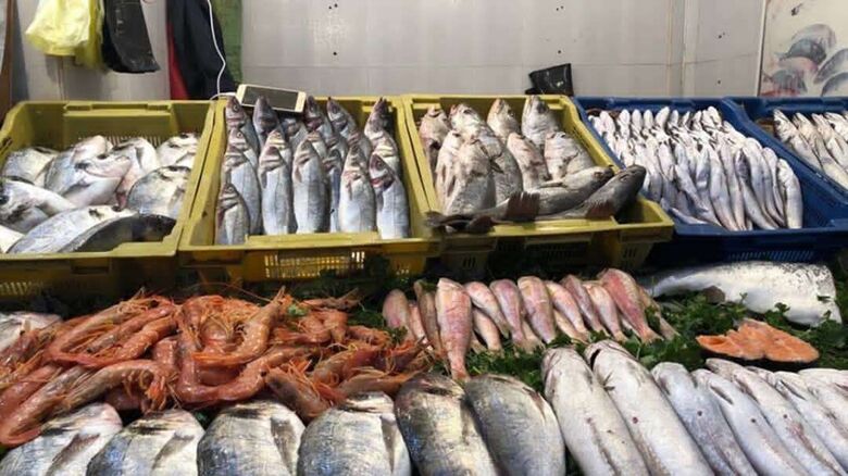 الوزير السقطري يوجّه بتنظيم آلية تسويق المنتجات السمكية محلياً وخارجياً