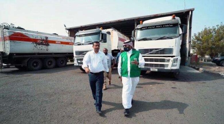 مدير عام كهرباء عدن يثمن جهود السفير محمد آل جابر والبرنامج السعودي لتنمية وإعمار اليمن