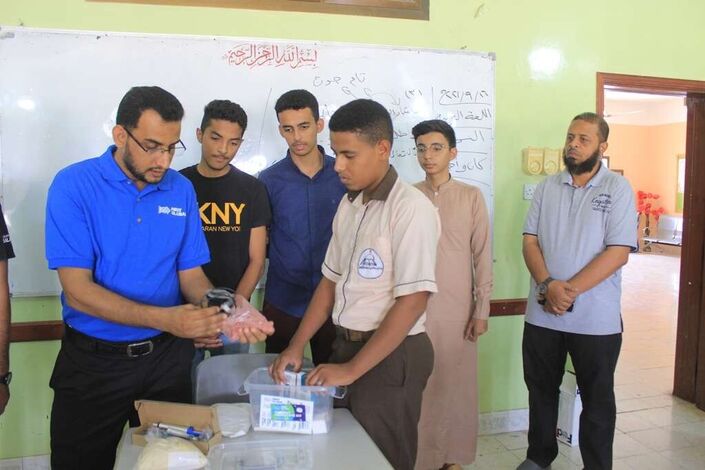 مدارس سالم بن محفوظ الأهلية تستضيف البرنامج التدريبي للمنتخب اليمني المشارك في بطولة  ( FIRST GLOBAL )
