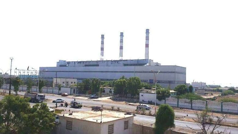 مناشدة لمحافظ عدن بالتدخل العاجل لتأمين وقود محطات الكهرباء ليوم الجمعة