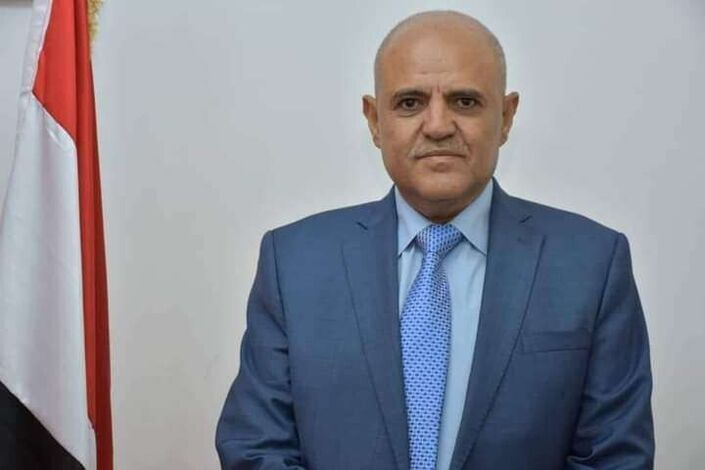 مدير عام مديرية القاهرة يهنئ محافظ محافظة تعز بالذكرى الـ«59» لثورة «26» سبتمبر