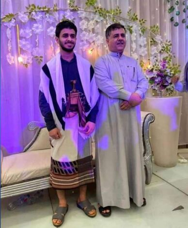 الصحفي البعيثي يهنئ الشيخ العيسي رئيس الائتلاف الوطني الجنوبي  بمناسبة زفاف نجله