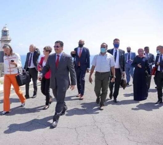 وزير الخارجية يصل عدن