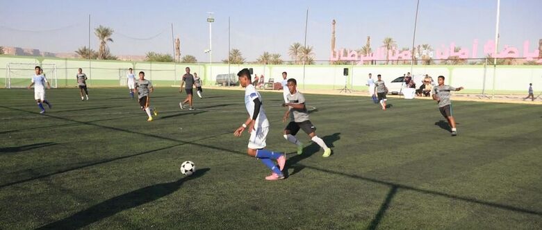 شباب تاربة يتوج في نهائي فعاليات الشهر الوردي لمكافحة سرطان الثدي بسيئون