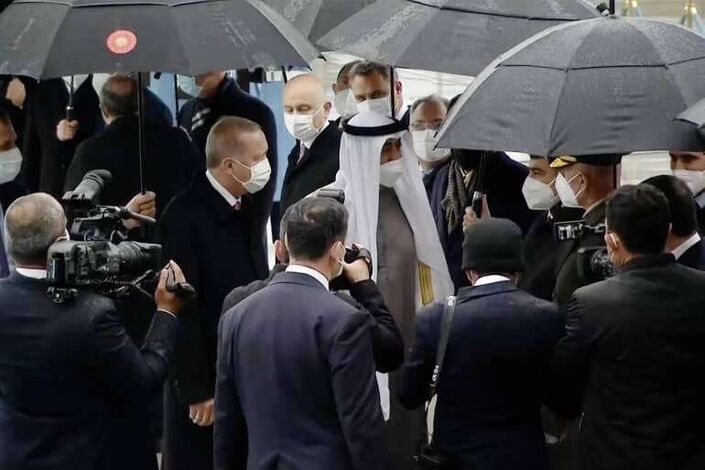 محمد بن زايد يصل تركيا في زيارة نادرة