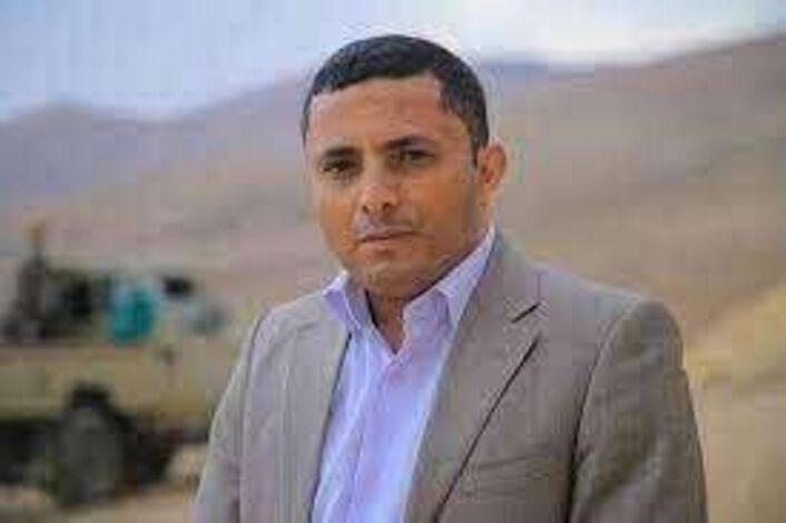 قال الحوثيون يعيشون حالة من الخوف والهلع ..صحفي : مكافأة رأس الارهابي شهلائي 15 مليون دولار