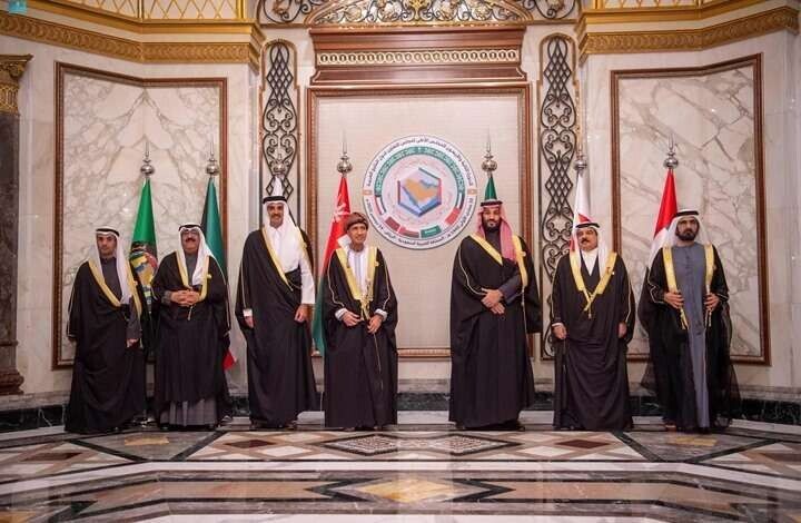 القمة الخليجية تؤكد الحفاظ على وحدة اليمن وأهمية تنفيذ اتفاق الرياض