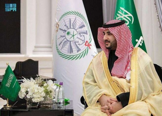 بن سلمان: المملكة تراقب الوضع الاقتصادي الصعب للشعب اليمني