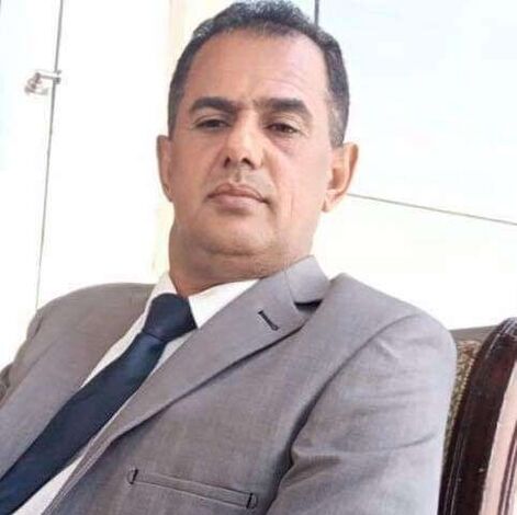 منصور صالح: لم يتبق سوى الحوثي  لم يصدر  بياناً احتفاءً بنصر بيحان ويقول ان رفع العلم الجنوبي فيها خطة تكتيكية