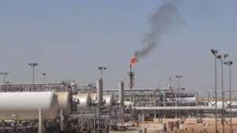 توجيهات رئاسية بزيادة حصة محافظة حضرموت من مبيعات النفط
