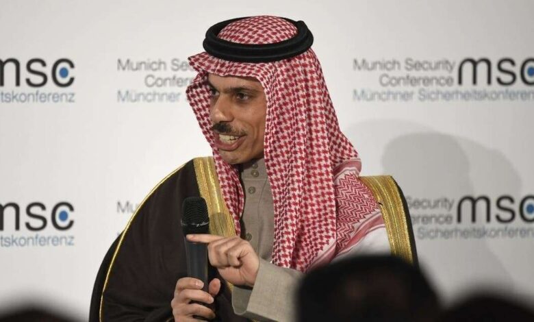 وزير الخارجية السعودي: نسعى لإيجاد حل للنزاع باليمن