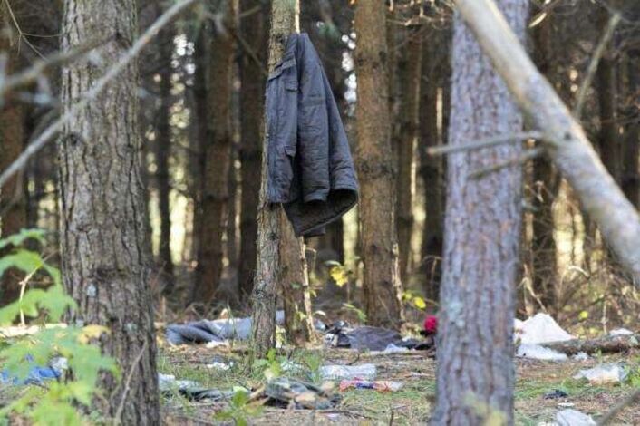 العثور على جثة مهاجر يمني في إحدى الغابات القريبة من الحدود البولندية البيلاروسية