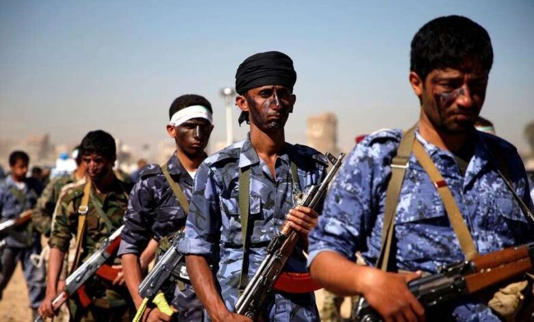 وزير في الشرعية: الحوثيون يحضرون لعمليات تجنيد إجباري في مناطق سيطرتهم