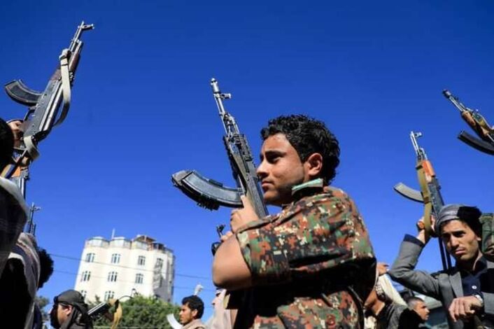 مسؤول حكومي : إدخال غروندبرغ لأطراف آخرين بهدف مواجهة الحوثي لن يُكتب لها النجاح