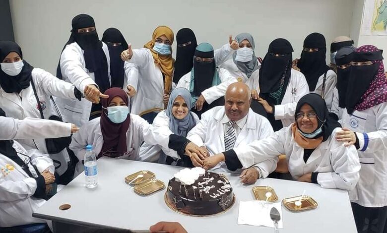 الامتحان النهائي لطبيبات الماجستير المهني بمستشفى الصداقة في عدن