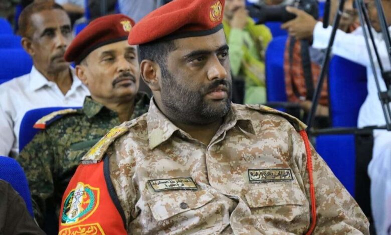 قائد الشرطة العسكرية في المهرة يعزي باستشهاد اللواء ركن ثابت جواس ومرافقيه