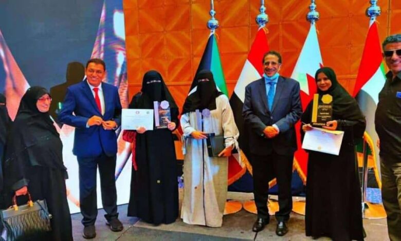 اليمن تحقق ثلاث ميداليات (ذهبية وفضية وبرونزية) في جائزة التميز المدرسي لمكتب التربية العربي لدول الخليج