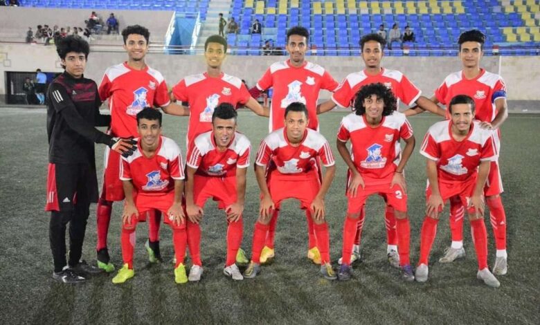 الاهلي يتغلب على آزال في بطولة الشباب بالملتقى الرمضاني 5