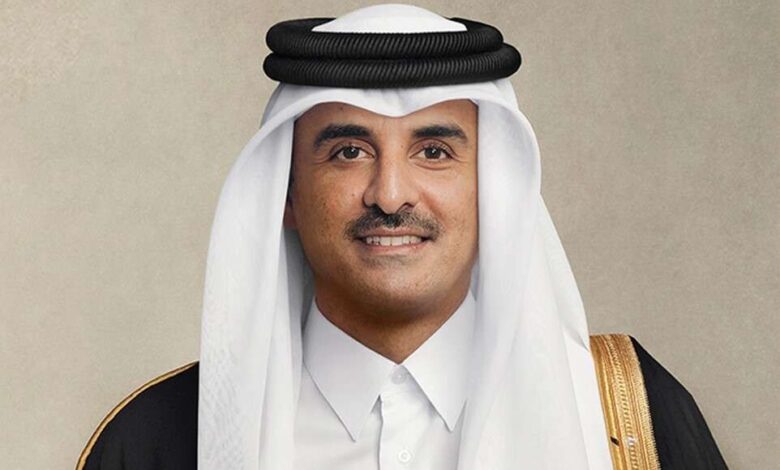 أمير قطر يهنئ رئيس مجلس القيادة الرئاسي اليمني