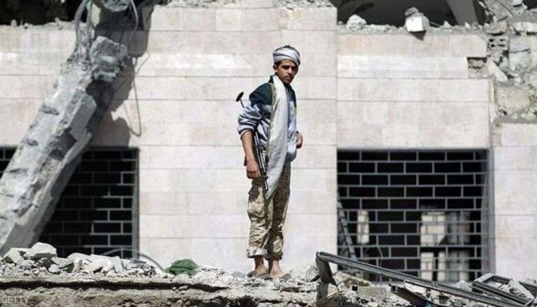 بـ"الرصاص الحي".. الحوثيون يقمعون السجناء في الحديدة