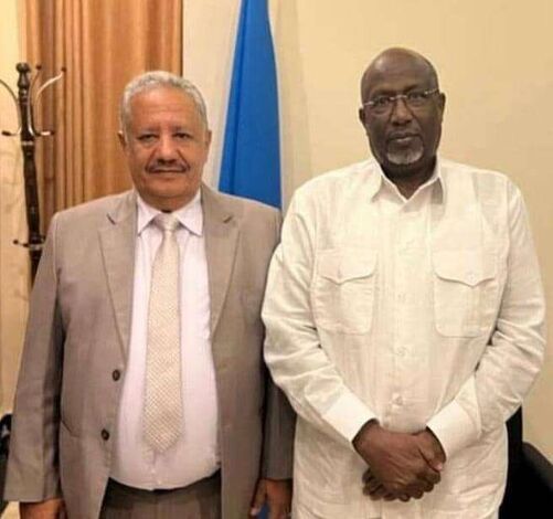 "السفير الحنق يلتقي رئيس مجلس الشعب للبرلمان الفيدرالي الصومالي"