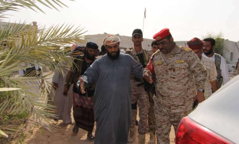 قائد الشرطة العسكرية بالمهرة يشيد بنتائج الحملة ضد المخدرات