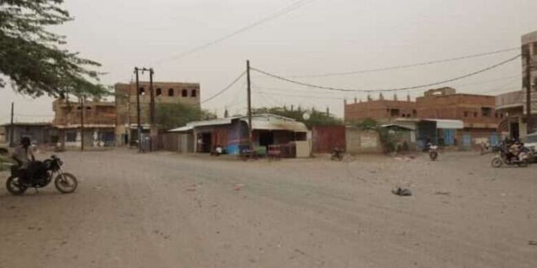 استشهاد مواطن واصابة آخر بقصف مليشيات الحوثي على قرية هيجة العبد في حيس