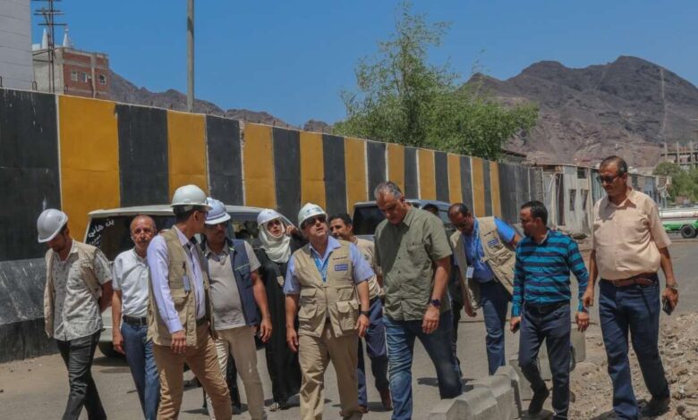 الUNOPS تزور مشاريع الطرقات التي يمولها صندوق صيانة الطرق في عدن