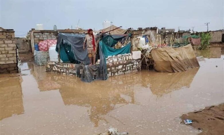 تضرر 644 أسرة نتيجة الأمطار والسيول الجارفة بالضالع