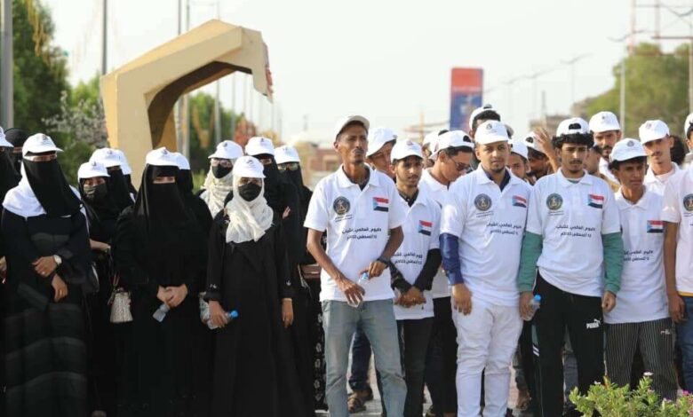 دائرة الشباب والطلاب تدشن الأنشطة الشبابية التطوعية في العاصمة عدن