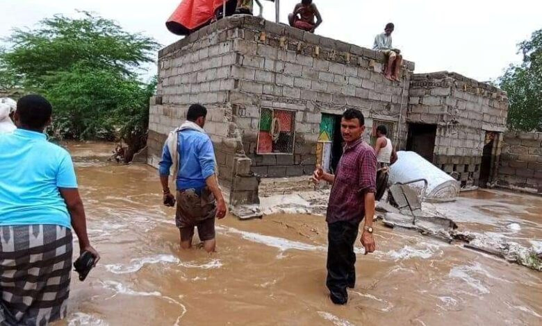 الأمم المتحدة تعلن وفاة ما لا يقل عن 77 شخصاً بينهم أطفال جراء السيول والفيضانات التي ضربت اليمن