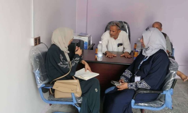 فريق من منظمة شركاء اليمن يطلع على أعمال تأهيل وتأثيث إدارة الأحوال المدنية في ردفان..
