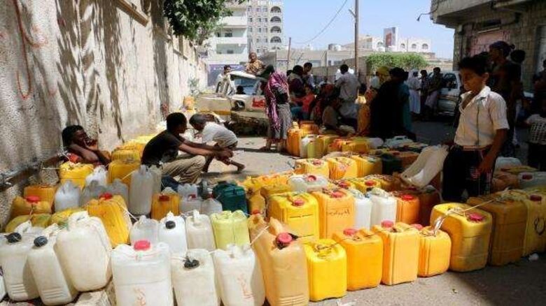 البنك الدولي: 18 مليون يمني يواجهون صعوبة في الحصول على المياه الصالحة للشرب