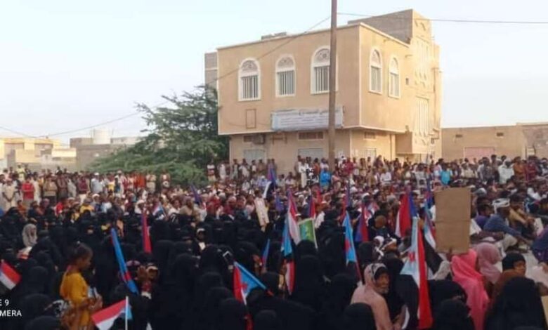 مهرجان لانصار الانتقالي في سيحوت بالمهرة