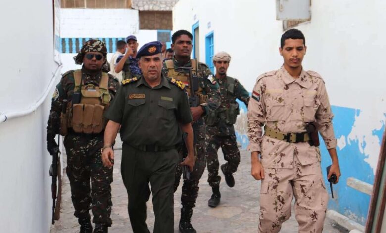 المدير العام لأمن وشرطة ساحل حضرموت يُصدر عدداً من التكليفات الأمنية