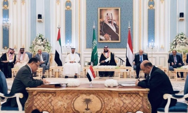 قيادي في المجلس الانتقالي يتهم الحكومة بالمماطلة وتعطيل اتفاق الرياض