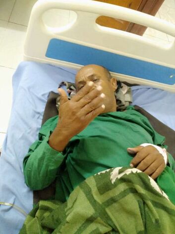 الدكتور ربُيع الصبيحي ينجح في استئصال ورم كبير من أحد المرضى بالمستشفى الأردني بعدن